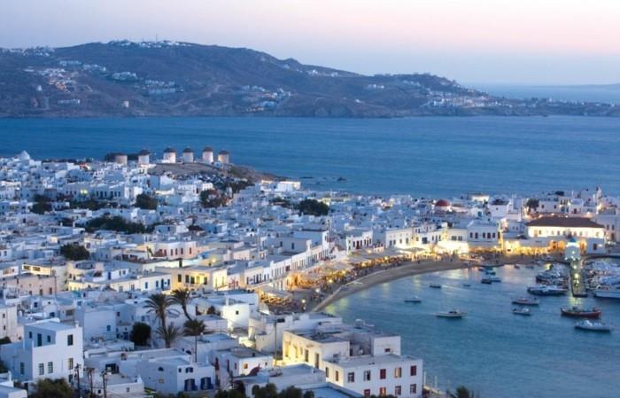 muhteşem-vacamces-mykonos-gezi-mykonos-deniz kenarında