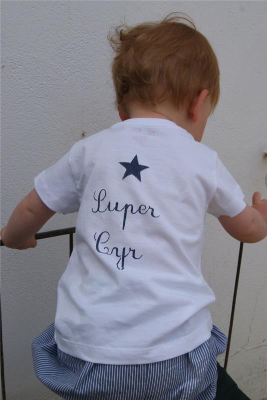 t-shirt-personalized-child-A-little-market-com-Super-Cyr-resized