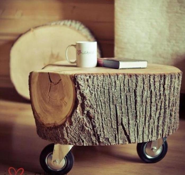 Miza s kolesi okrogel les lesena dekoracija narava