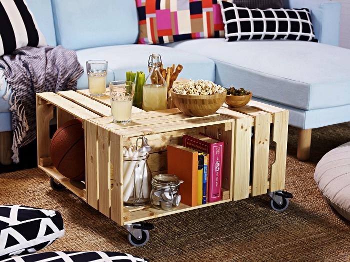 bypass pohištvo ikea za dnevno sobo, mizica na kolesih s prostorom za shranjevanje iz lesenih zabojev ikea