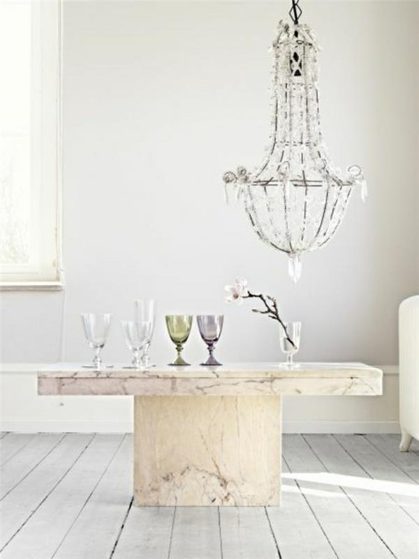 marmorna mizica-bela-stena-svetla-spalnica-tla-prozorno-steklo-tla-bela-stena