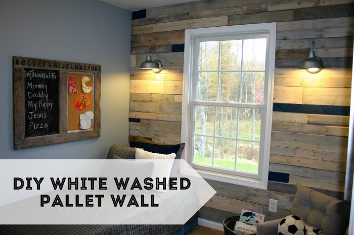 kako okrasiti stene v dnevni sobi, zamisel o stenski oblogi iz recikliranega lesa, primer stene, izdelane sami, v paletah