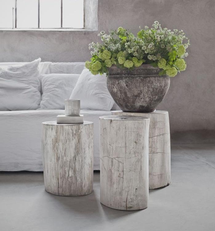 bela lesena miza iz hloda design deco nature