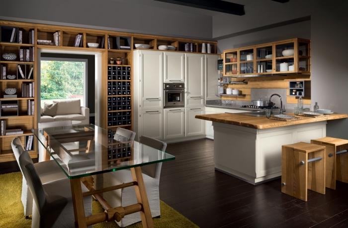 notranjost kuhinje s svetlo sivimi stenami s parketom iz temnega lesa in pohištvom iz svetlega ali belega lesa, belo sivo in leseno kuhinjsko opremo