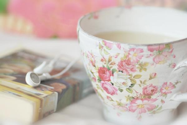 vintage-english-tea-cup