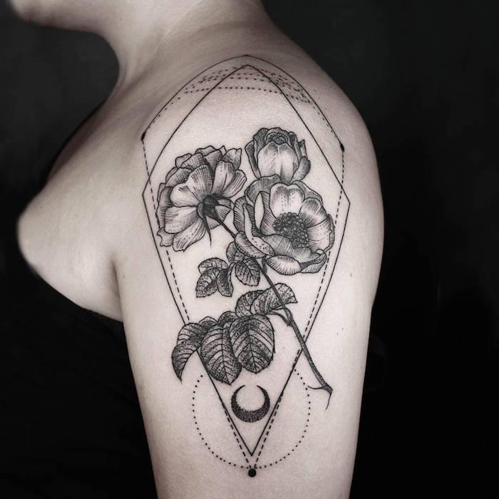 çiçek dövme anlamı siyah beyaz geometrik haşhaş dövme