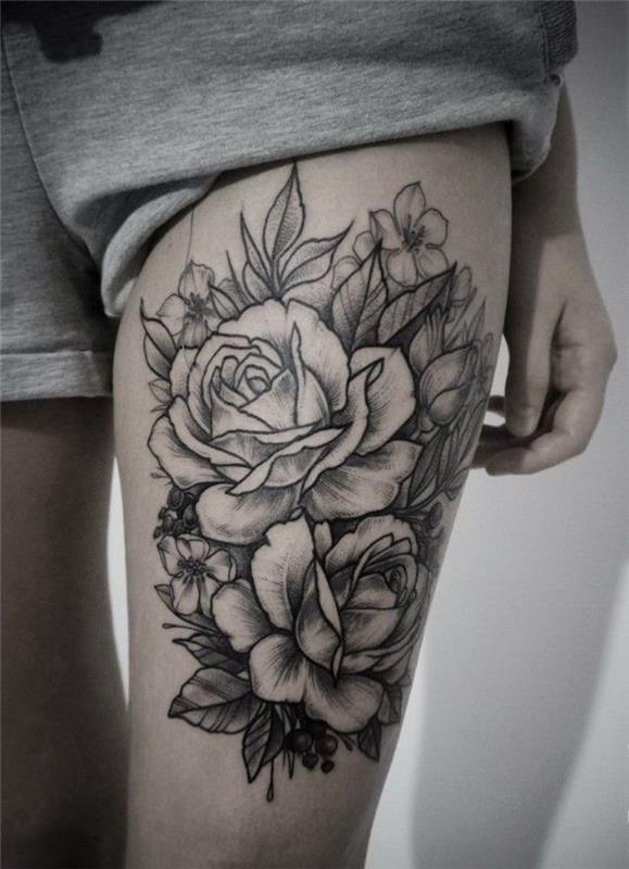 tatuiruotė ant šlaunies moteris tatuiruotė rožė juoda koja