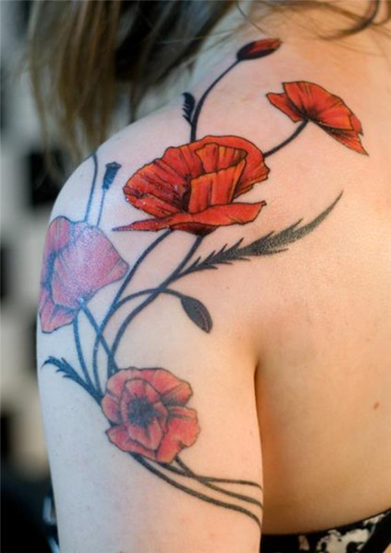 Aguonų tatuiruotė, tikroviška moters peties tatuiruotė, tikroviška moters tatuiruotė
