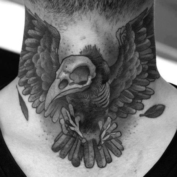 Erelio kaklo tatuiruotė vyrui tatuiruotės idėja tatuiruotė metalinis paukščio kaklas