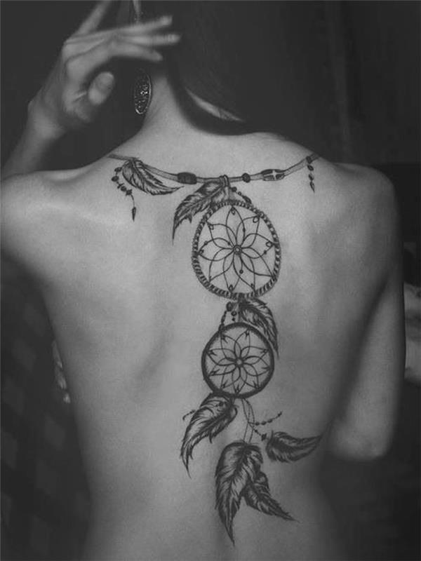 tatuiruotė ant nugaros moteris tatuiruotė svajonių gaudytojas didelė tatuiruotė