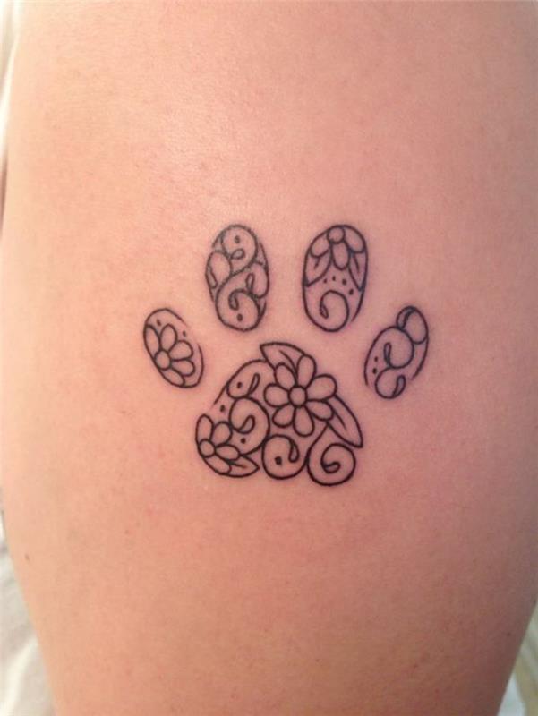 mačja ženska tetovaža, živalske šape, tetovirane na koži, cvetlični vzorci