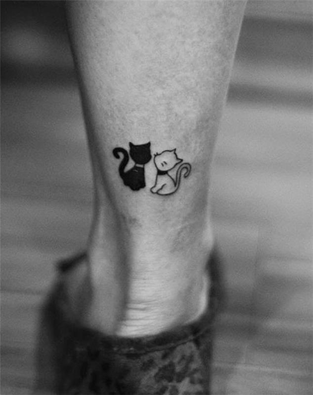 mačji tatoo ljubitelj mačk mačji tetovaž risanje mačk črni gleženj