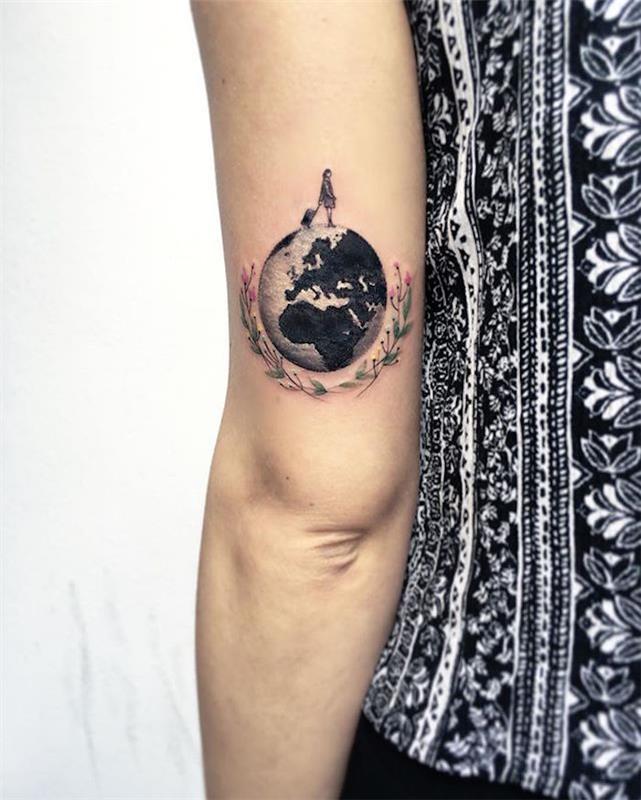 žemės piešimo modelis alkūnės tatuiruotėms