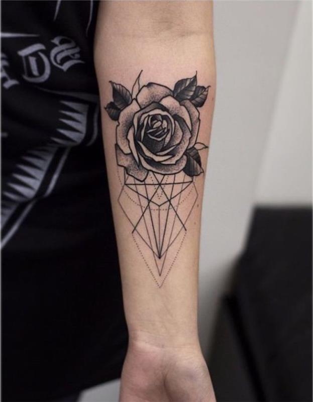 tetovaža vrtnic in geometrijska figura, črna in elegantna tetovaža, kul ideja za tetovažo