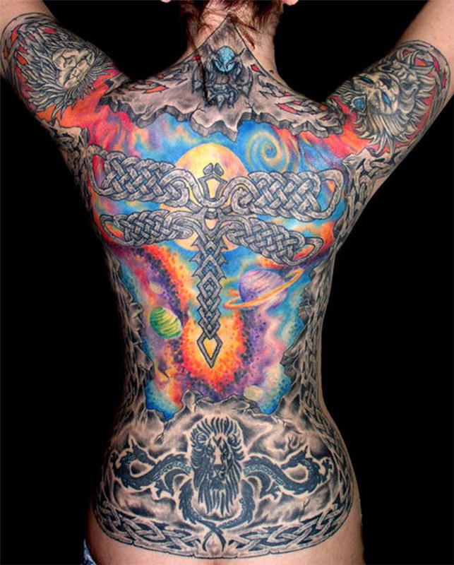 Visiška nugaros tatuiruotė moteriškos spalvos psichodelinės