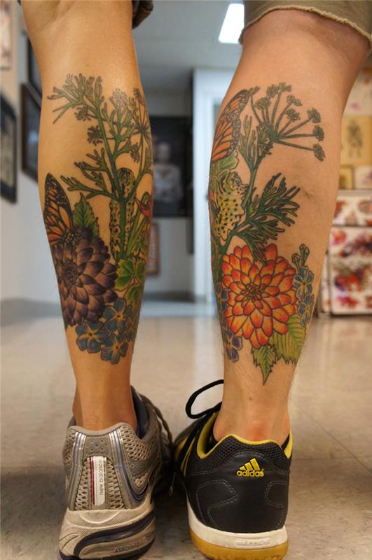 Erkekler için baldırda çiçek dövmesi, bacaklarda renkli dövme tasarımları