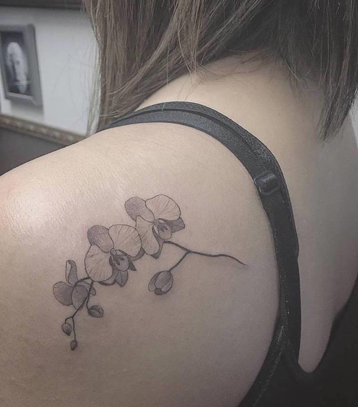 orchidėjų tatuiruotė gėlių tatuiruotės gėlės ant peties