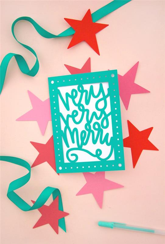 Noel tebrik kartı, Mutlu Noeller mesajı şablonu ve delgeç ile renkli kağıttan güzel bir kendin yap kartı nasıl yapılır