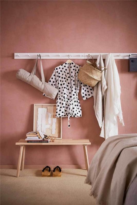 ideje za okrasitev spalnice za ženske, trendi barve terakote 2019, prijetna notranja oprema za dekliško spalnico z lesenim pohištvom