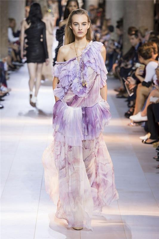 trend-ilkbahar-yaz-2016-cavalli-romantizm-en-matieres