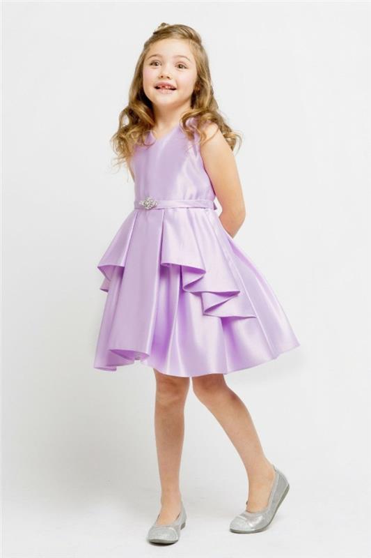 vestuvių apranga-vaikas-graži-kortežo-spalva-lila