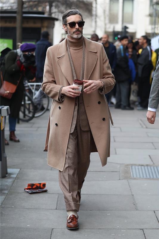 Ričardo Bidulo „vyro išvaizda 2020“, vyriškos klasės apranga - geriausia idėja aktoriaus smėlio spalvos aprangai