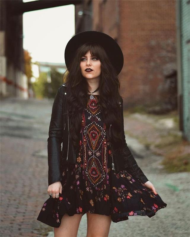 moden klobuk v rdeči črni hipsterski obleki v slogu grunge