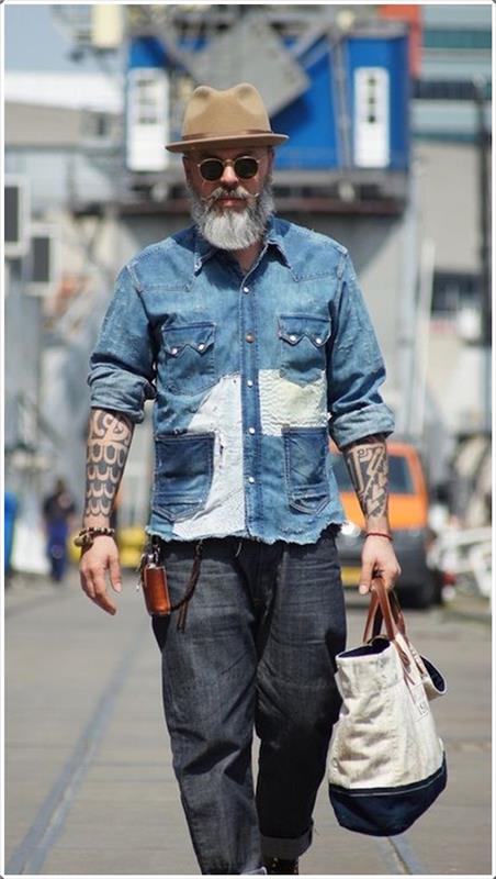moška hipsterska obleka srajca s tetovažo sive brade