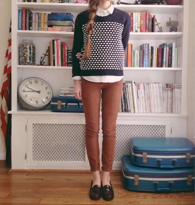 modna obleka hipster modra punca vitke hlače trendovske moške natikače