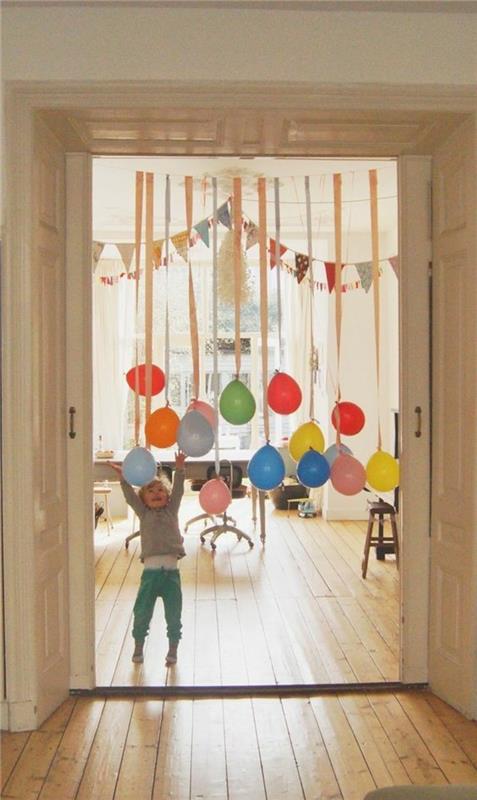 rojstni dan-tema-praznično-rojstni dan-dekoracija-srčkan otrok