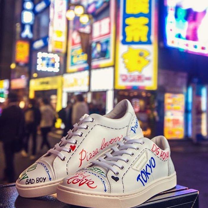 Bela barva po meri, prilagodljiva košarka, izvirna slika poslikave čevljev v Tokiu