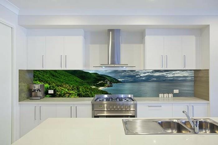 Lietimui jautri virtuvė-credenza-leroy-merlin-kitchen-splashback