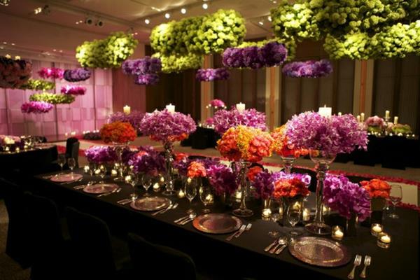 Najdi luksuzno cvetlično poročno dekoracijo