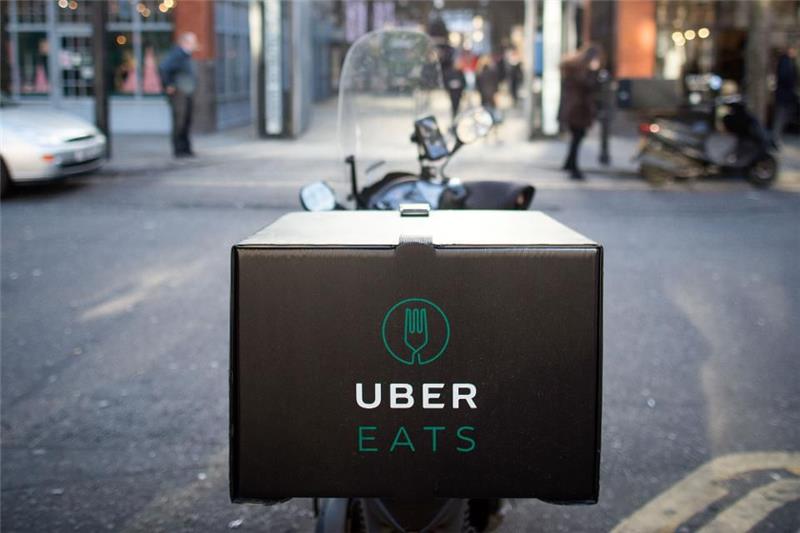 Fotografija dostavnega skuterja Uber Eats, ki bo poleti 2019 začel z dostavo brezpilotnih letal v San Diegu