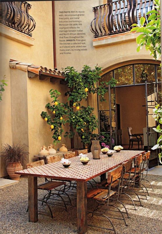 Limon ağacı dekorlu Toskana villası, peyzajlı bahçe fikri, orijinal bahçede açık teras