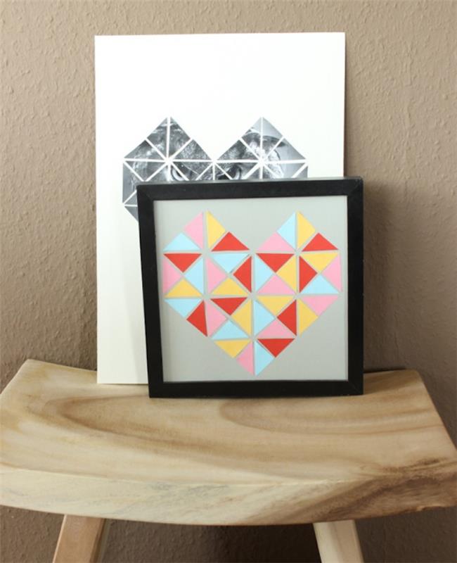 kanvas ve kalp şeklinde renkli üçgenler ile dekoratif çerçeve, en iyi arkadaşı için kendin yap hediye fikri