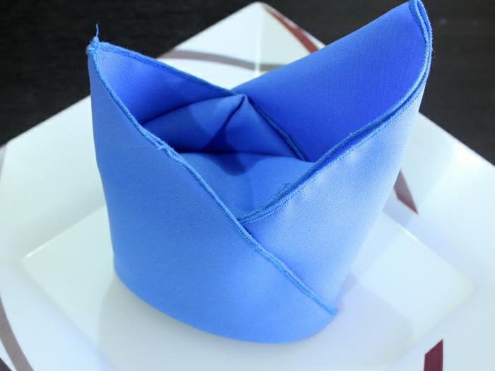 elegantiško dizaino-audinio-servetėlės-mėlynos-sulankstomos servetėlės