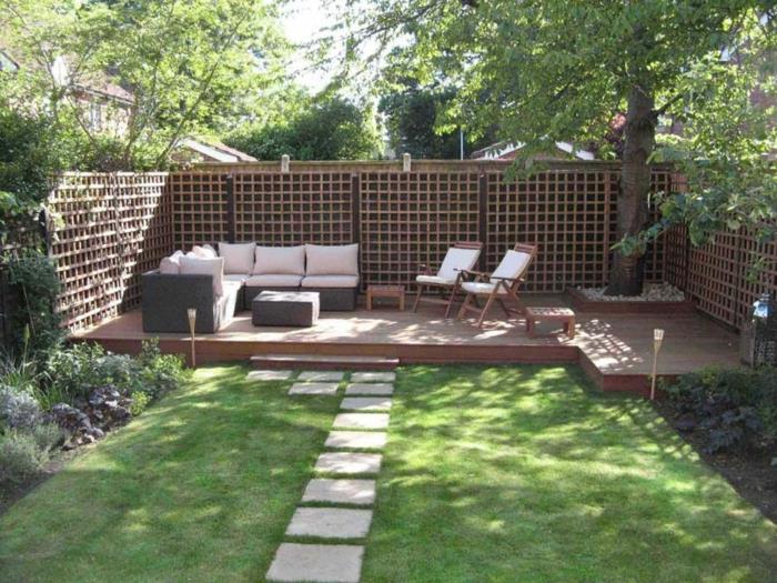 Ahşap zeminler, köşe kanepe, küçük bir bahçe düzenlemesi, dış mekan terasları için fikirler güzel dekor
