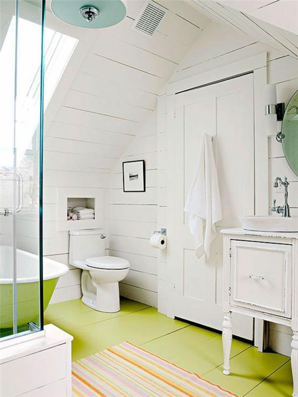 a-tatlı-banyo-yamaç altı-tavan-düzen-beyaz-su odası