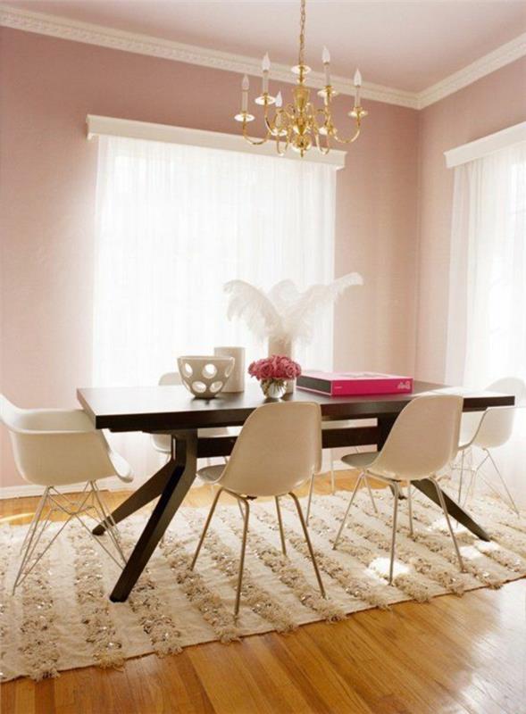 a-güzel-oturma odası-hafif-parke-zeminler-ve-modern-mobilyalar