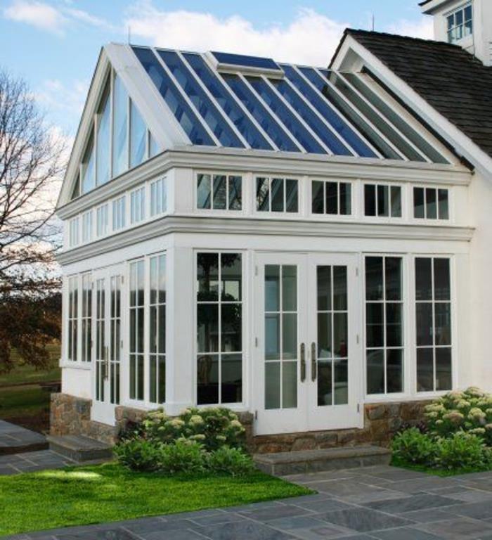 cam pencereli-güzel-kit-veranda-koza-ev için-oldukça-modern-dış-dış