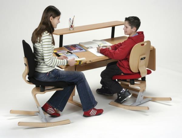 unikalaus dizaino ergonominei biuro kėdei