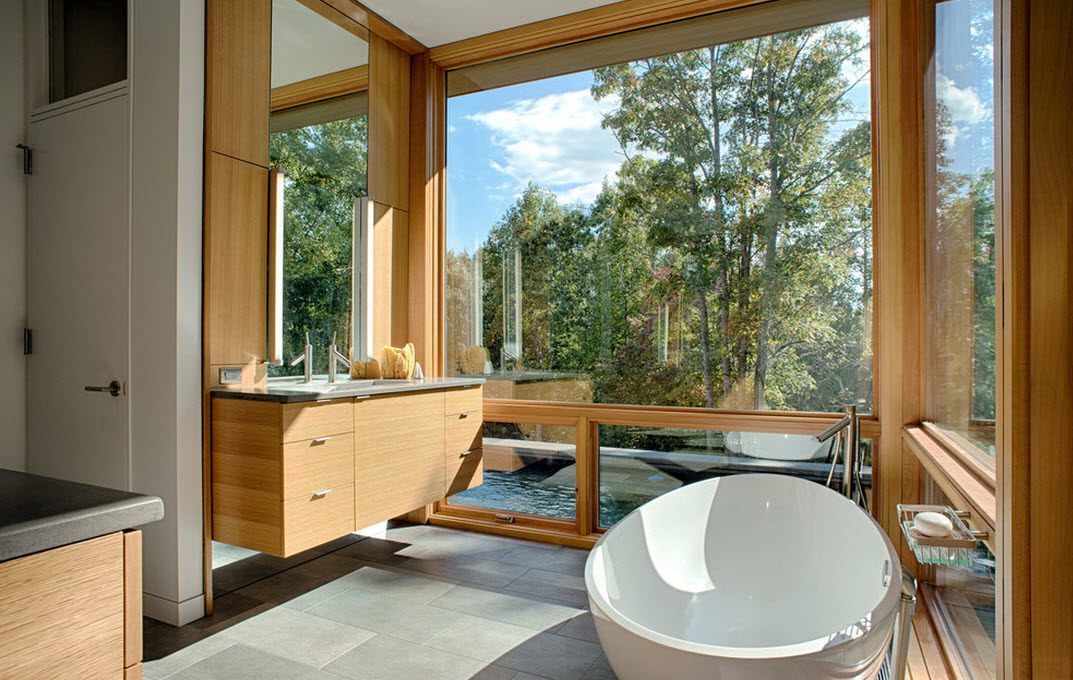 Finestra ad angolo in bagno