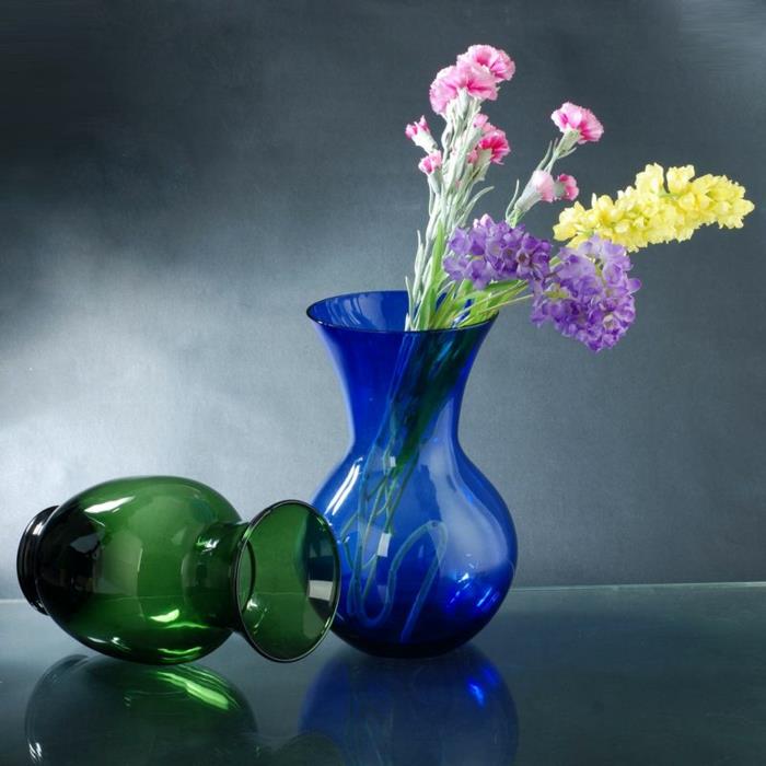 amfora-vaza-steklo-vaza-visoko-steklo-vaza-okroglo-modro-zeleno-steklo
