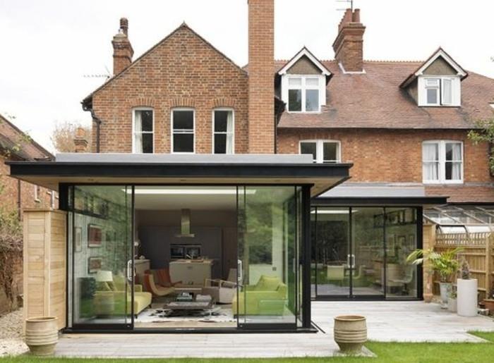 moderni-veranda-juoda-namo pratęsimas, sukuriantis kontrastinę verandą-labai svetinga