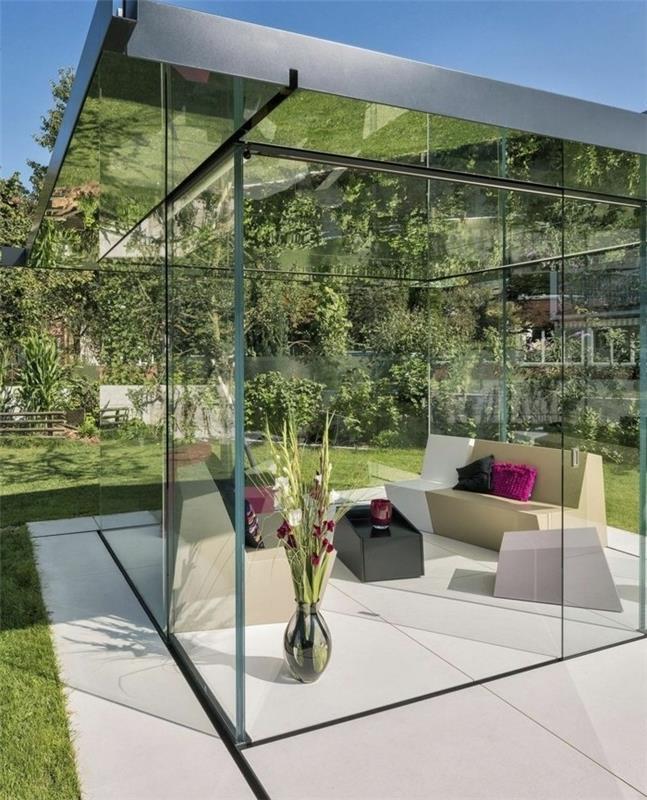 moderni-veranda-moderna-oazė-želdynuose-modelis-stiklas-veranda-stogas-plokščia-veranda