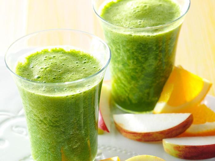 Kaj piti za hujšanje zeleni smoothie anticelulitni napitek detox smoothie za hujšanje detox limona recept