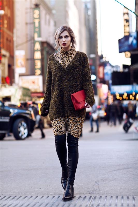 modni trendi, pulover v živalskih vzorcih leoparda, ličila za bordo ustnice, pričeska z vezanimi lasmi spredaj