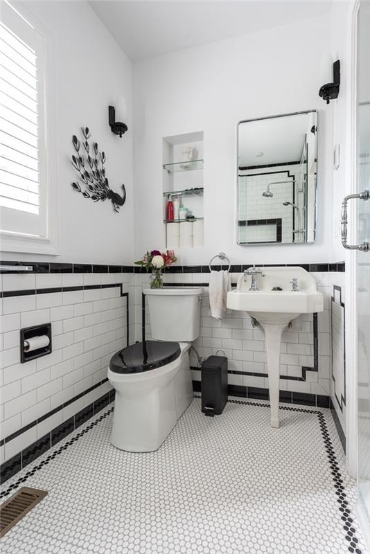 kriauklė ant pjedestalo veidrodis vonios kambarys retro stiliaus apdaila mažas vonios kambarys su dušo kabina baltais dažais