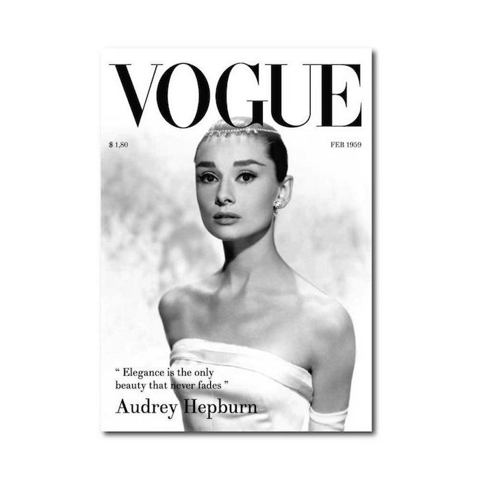 „Vogue“ viršelis 1959 m. Su Audrey Hepburn su balta suknele, karūna ir ilgomis pirštinėmis